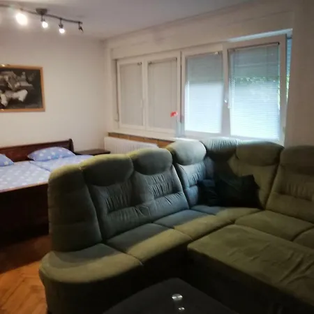 Apartma 7 Apartma *